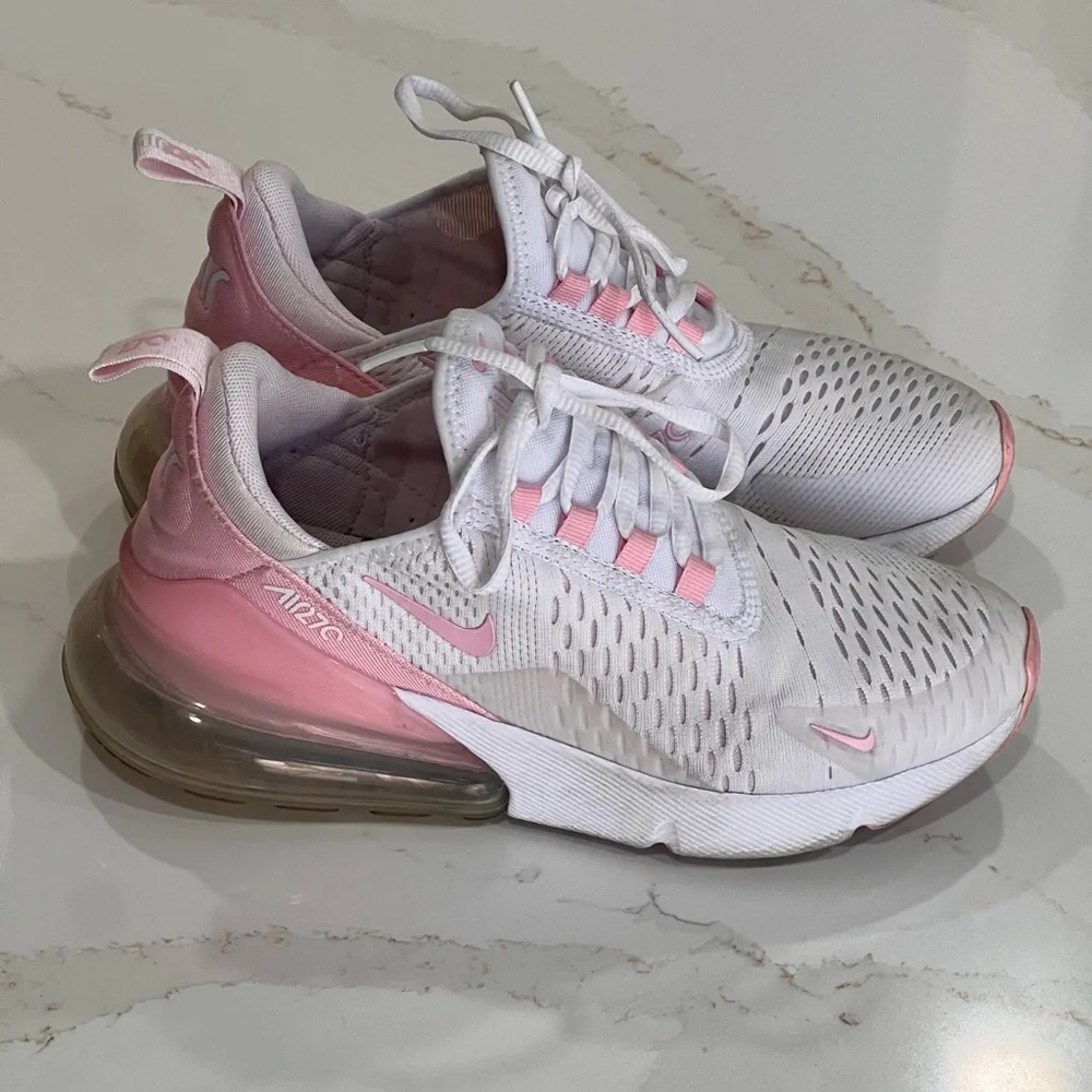 Nike Air Max 270 White and Pink Shoes - Picture 3 of 10